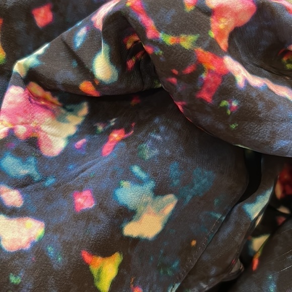 Love Richard Chai Silk Floral Tank | SIZE 4 - Picture 5 of 6